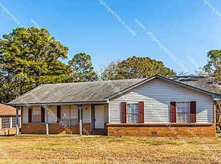 470 Redbud Rd, Millbrook, AL 36054