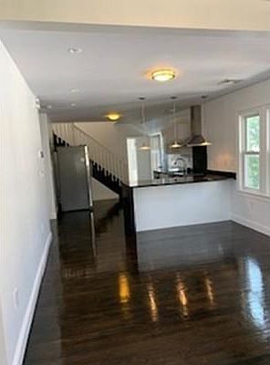 2nd image of 239 Quincy Shore Dr #2