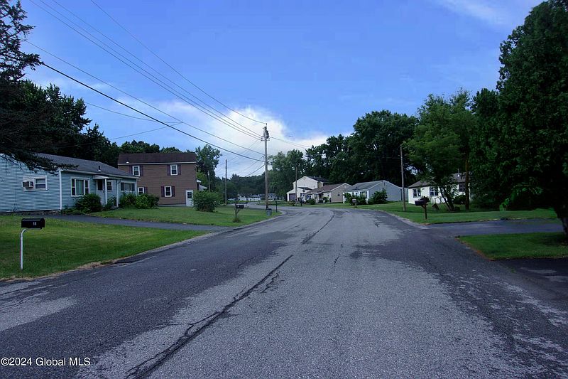 2nd image of 17 Jones Drive