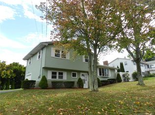 220 Dana Ln, Meriden, CT 06451