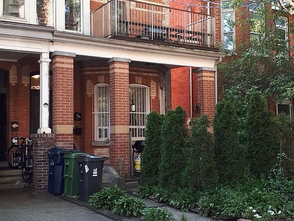 3rd image of 62 Henry St #2
