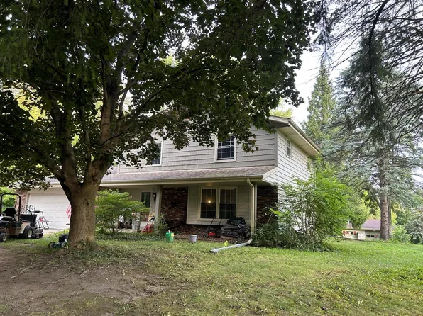 S72W22100 Patrick DRIVE, Muskego, WI 53150