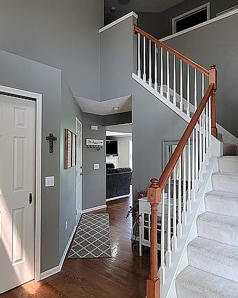 3rd image of 2265 Blanford Dr