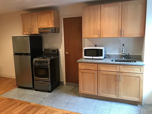 Rented by Keller Williams NYC | media 14