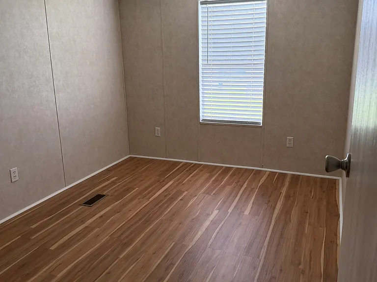 421 McCallister Rd #A — Photo 8