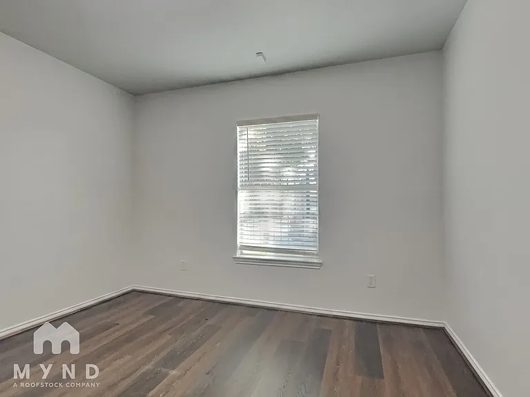 1210 Palmer St — Photo 13