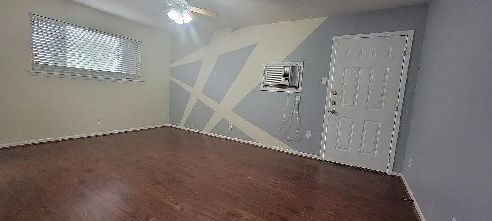 1 bed, 1.0 bath, 3040 sqft, $795 — Photo 4