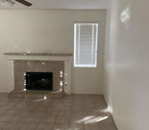 Additional Living Room