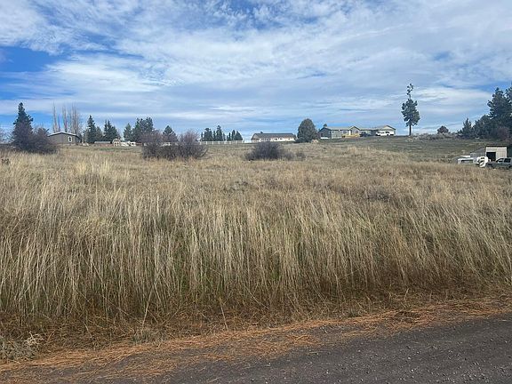 4th image of Sundance Drive 14 #&-15