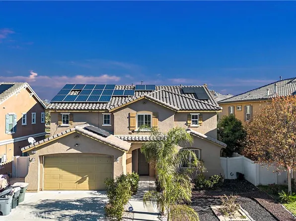 3077 Barn Owl Dr, Perris, CA 92571