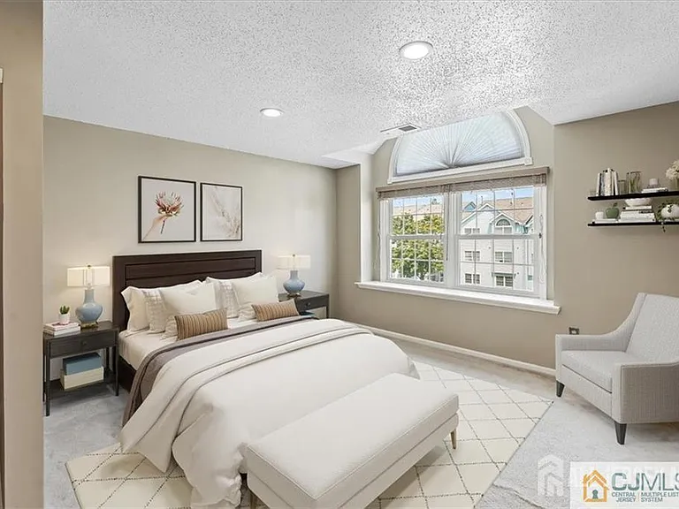 834 Edpas Rd — Photo 17