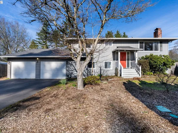 8205 SW Laurel St, Portland, OR 97225