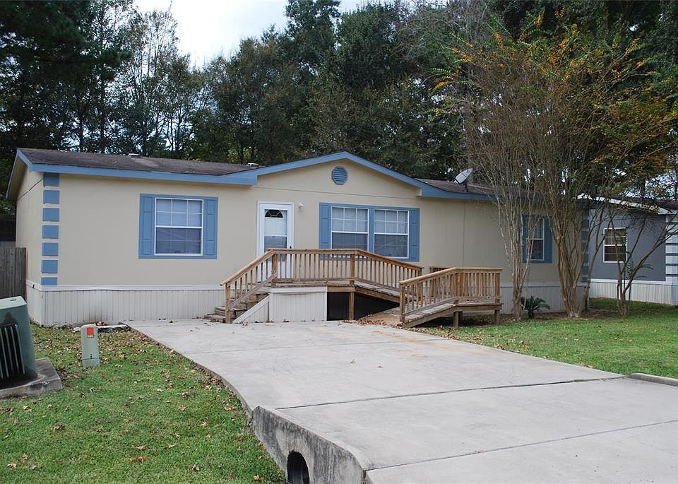1st image of 33135 McKinley Cir