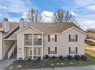 5703 Battery Dr #D, Greensboro, NC 27409