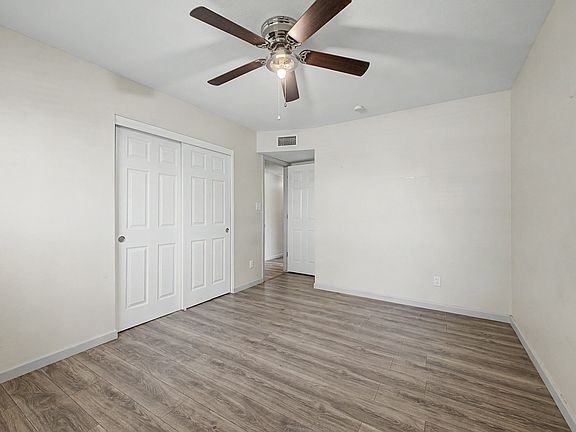 2nd image of 10217 N 37th Ave