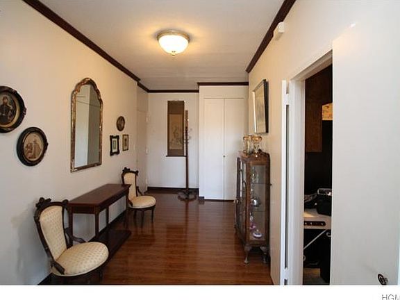 4th image of 16 Rockledge Ave APT 4N2
