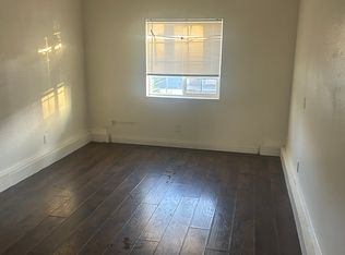 13744 Dellbrook St #3, Corona, CA 92880