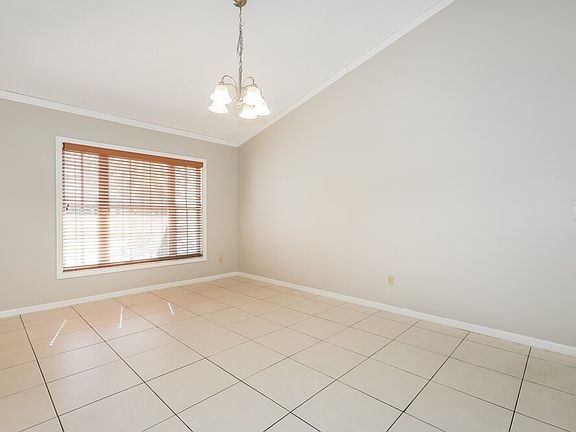 4th image of 2714 Mock Orange Ct