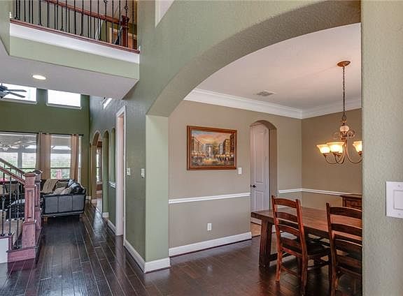 4th image of 2523 Kensington Ln