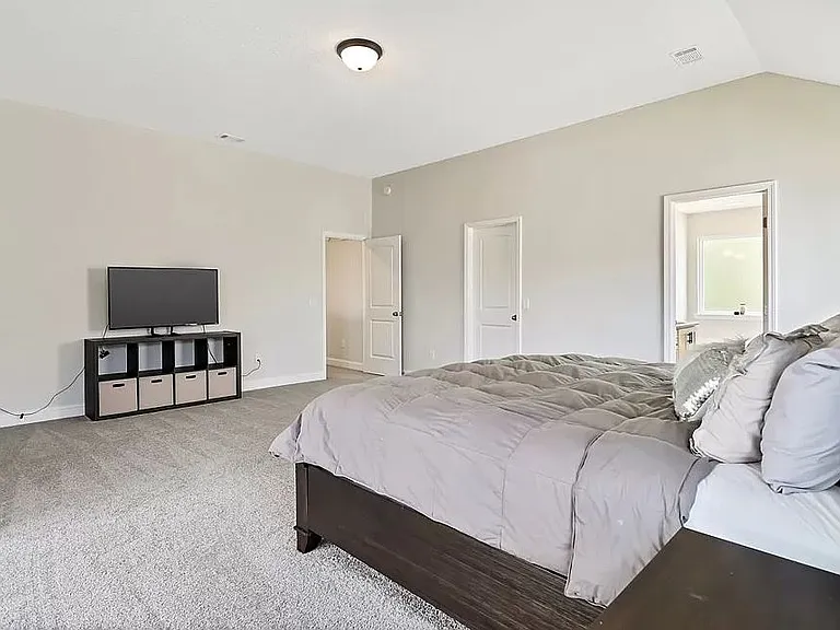 103 Fridley Ln — Photo 36