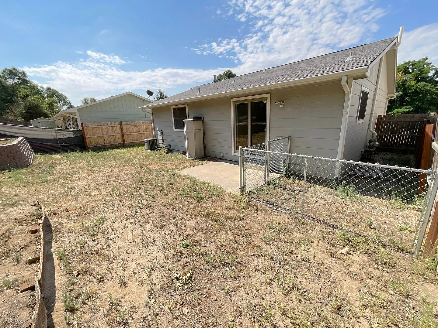 5 Bedroom Home Available Near S Academy Bl & Bradley Rd! — Photo 4