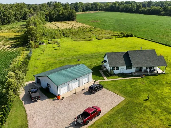 5874 E 1100 S, Galveston, IN 46932