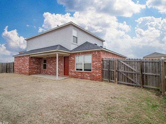 4th image of 1305 Sweetgum Ln