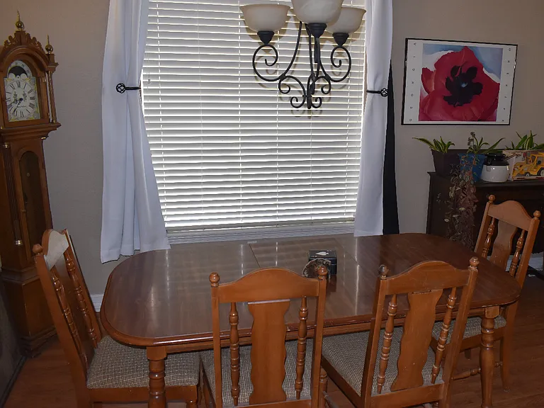 903 Saddlebrook Ln — Photo 11