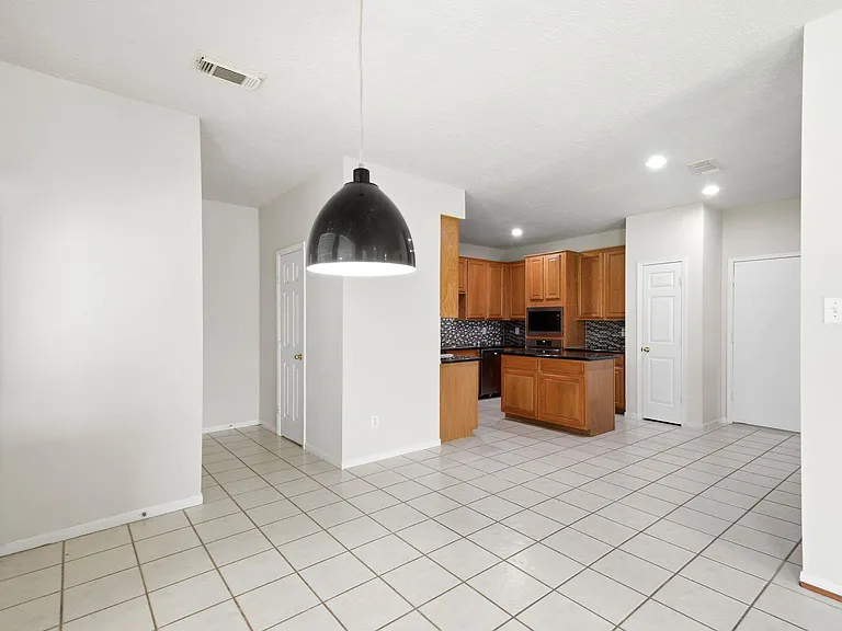 3126 Waters View Dr — Photo 28
