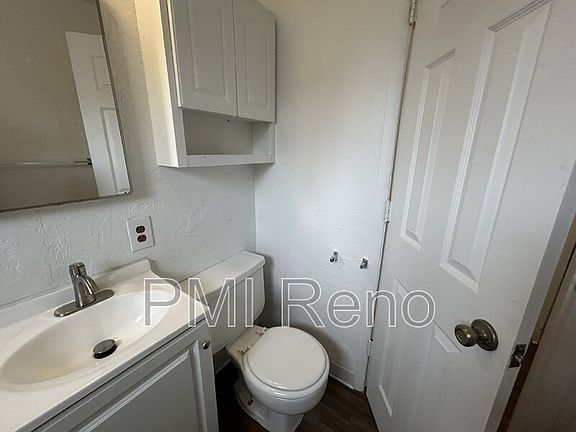 3rd image of 2075 Patton Dr #C