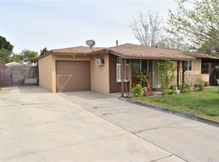 15370 Merrill Ave, Fontana, CA 92335