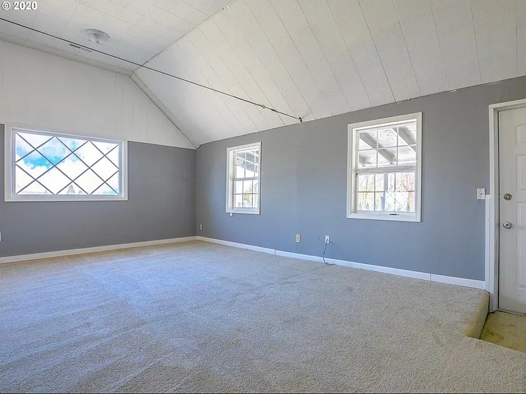 11101 NE Wygant St #A — Photo 5