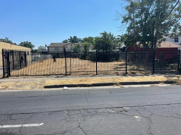 1718 E Market St, Stockton, CA 95205