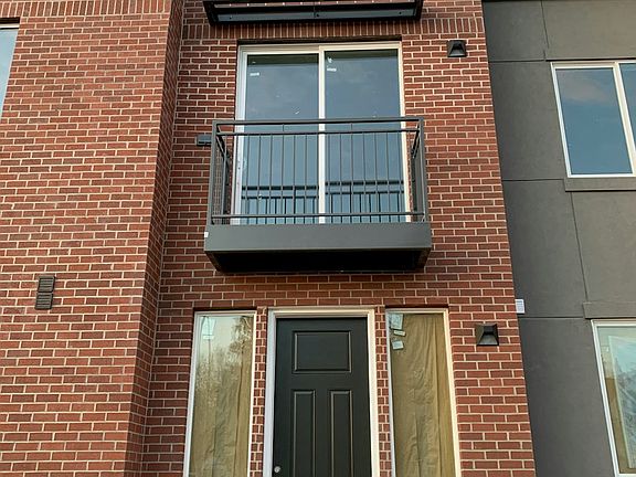 2nd image of 185 E 400th St N #106