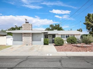 100 Hyacinth Ln, Las Vegas, NV 89107