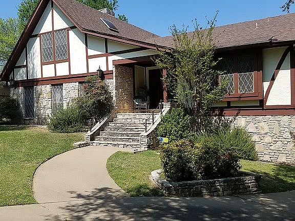 2nd image of 6304 Westover Dr