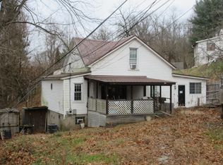 111 Paden Fork Rd, New Martinsville, WV 26155