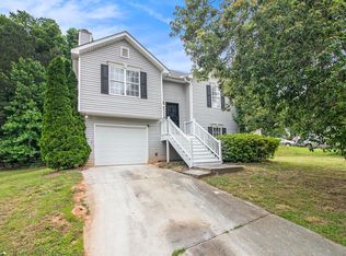 4197 Riverbank Ct, Decatur, GA 30034