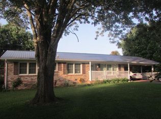 1607 Frances St, Lawrenceburg, TN 38464