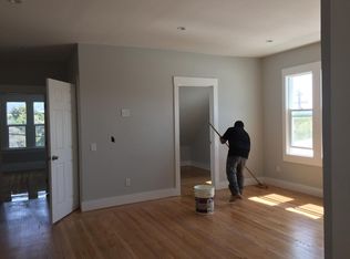 305 Macarthur Blvd, Oakland, CA 94610