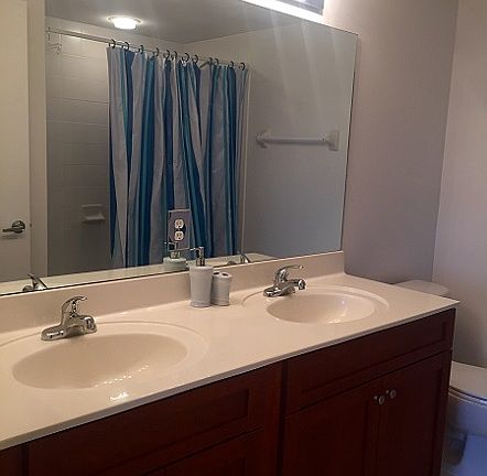 5th image of 36 NW 6th Ave APT 909