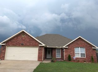 602 Sedgwick Dr, Prairie Grove, AR 72753