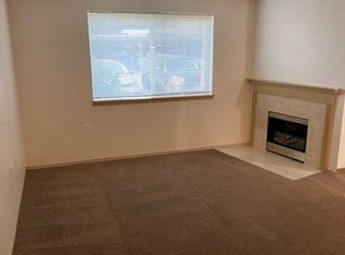 831 Cottage St NE #104, Salem, OR 97301