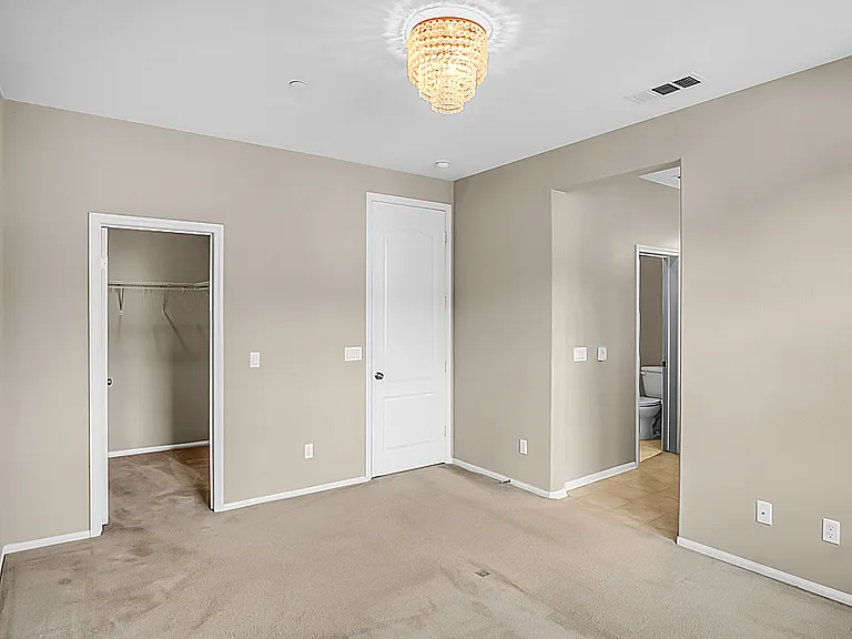 1870 Gladys Ave #107 — Photo 13