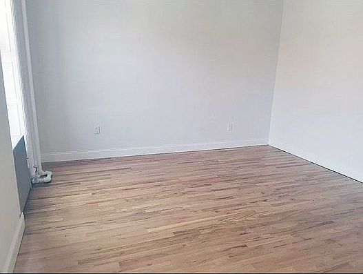 5th image of 410 E 119th St APT 3