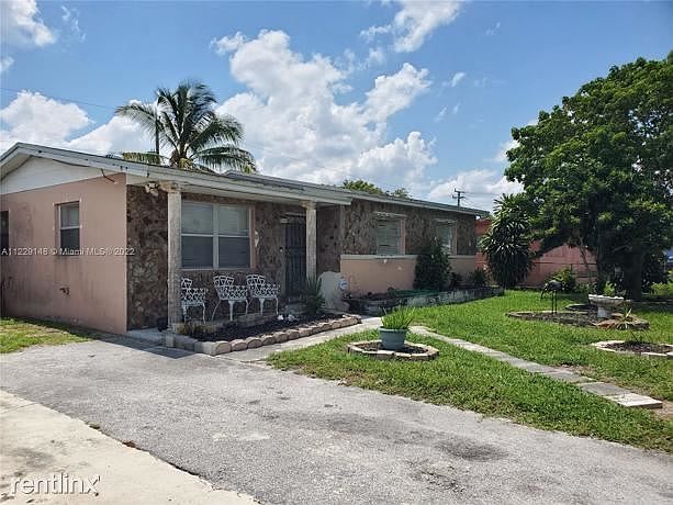 2nd image of 20921R NW 31st Ave