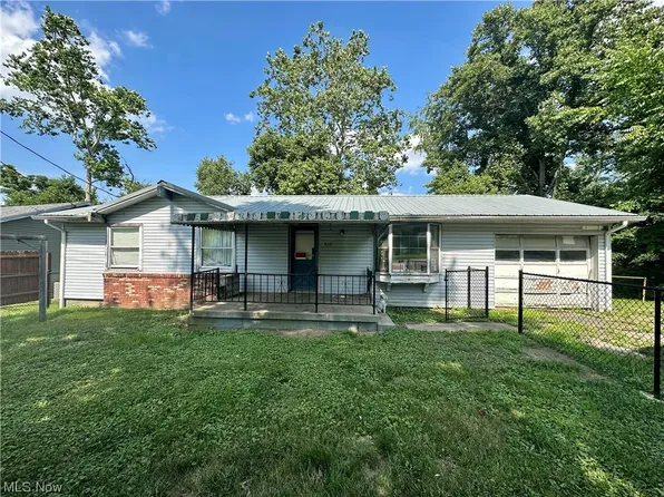 628 Fairmont Pike, Wheeling, WV 26003