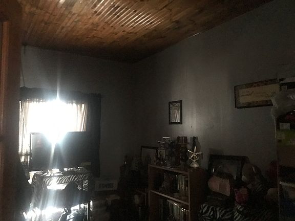 4th image of 3300 A Ave