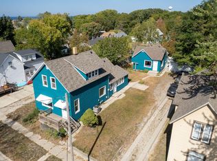 158 Monroe St, Manistee, MI 49660