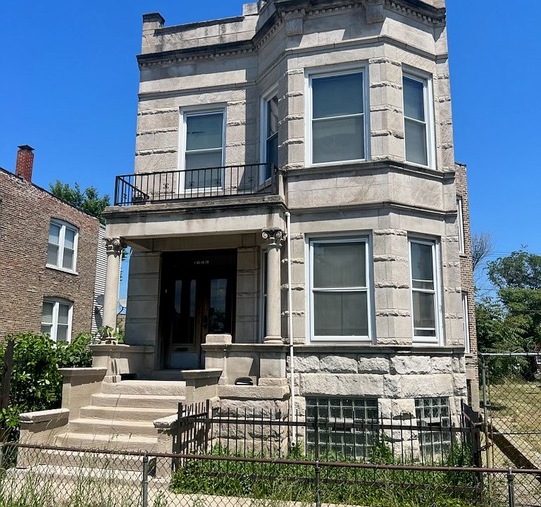 1st image of 1543 S Drake Ave